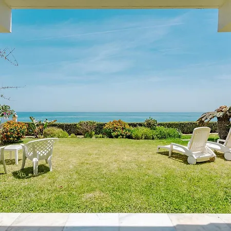 41 Front Row Beach Panoramic Sea View In Apartment